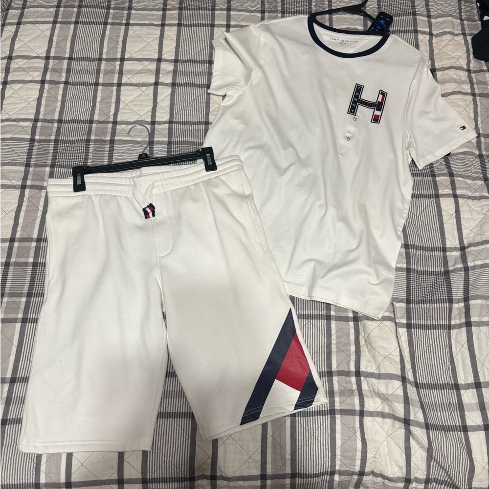 Tommy Hilfiger White Men's Shorts
